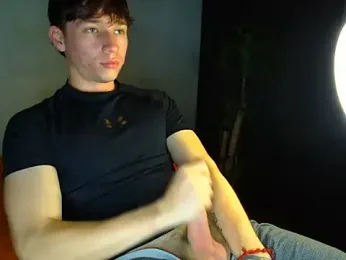 Logan_sixxer webcam model stream image