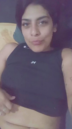 Makicar webcam model stream image