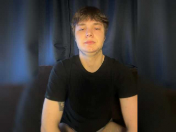 Pickmegirls webcam model stream image