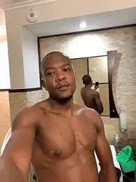 iCrushYenu webcam model stream image