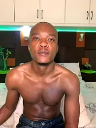 iCrushYenu webcam model stream image
