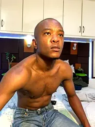 iCrushYenu webcam model stream image
