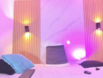 valentinaliux_ webcam model stream image