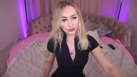 GraceCandy webcam model stream image