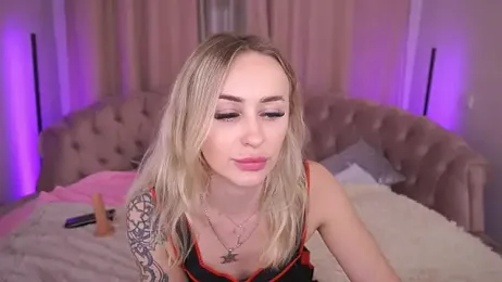 GraceCandy webcam stripchat model stream image