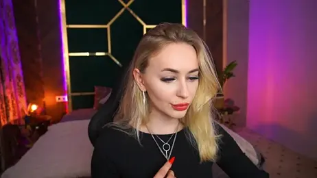 GraceCandy webcam model stream image