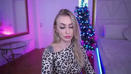 GraceCandy webcam model stream image