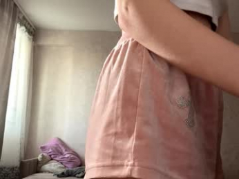 geneviveseay webcam model stream image