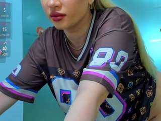 kinkyofficee webcam model stream image