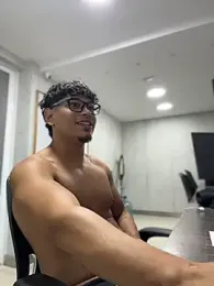 alekzamo webcam model stream image