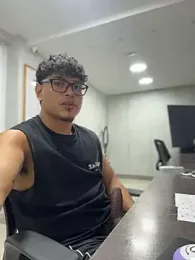 alekzamo webcam model stream image