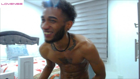 dylan_james webcam model stream image