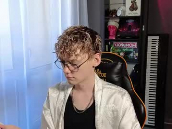 kirill_20_cm webcam chaturbate model stream image