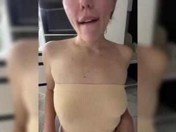 MissDesire webcam model stream image
