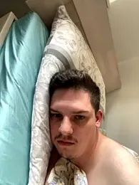 key18cm webcam model stream image