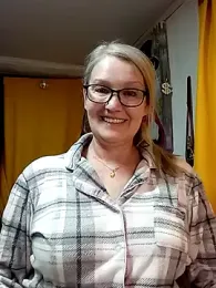 irinamaux webcam model stream image