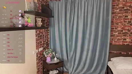 Six_Seven7 webcam model stream image