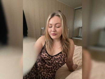 SunshineEmma webcam model stream image