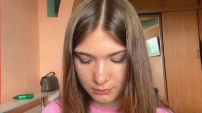 FloraFurlough webcam model stream image