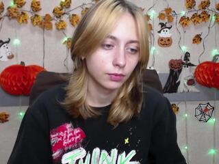 Tracy Lov webcam model stream image