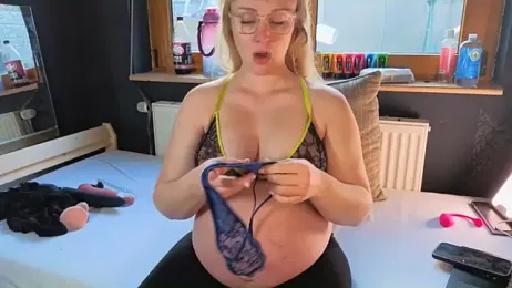 SherryOutdoor1 webcam model stream image