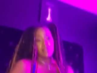 ceeceelyfe webcam model stream image