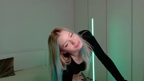 i_sweet_bunny_ webcam model stream image