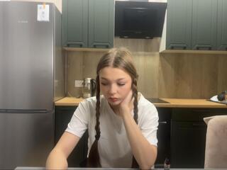 Anjanette Rashdi webcam model stream image