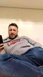 Alegti88 webcam model stream image