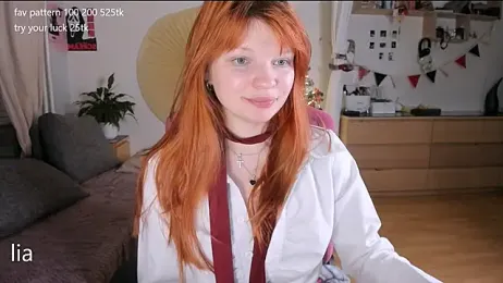 lil_lia webcam stripchat model stream image