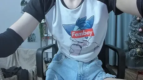 AvenGlow webcam model stream image