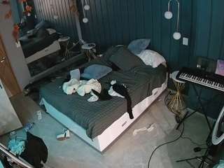 voyeurcam-casa-salsa-bedroom-2 webcam model stream image