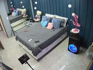 voyeurcam-casa-salsa-bedroom-2 webcam model stream image