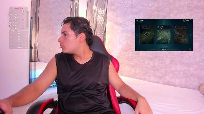 TheoHart webcam model stream image