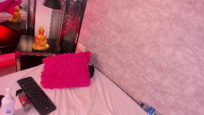 TheoHart webcam model stream image