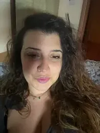 Novababy18 webcam model stream image