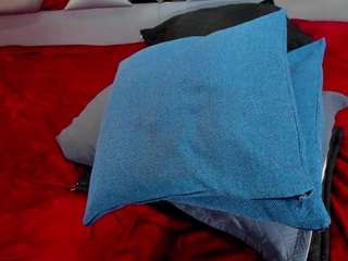 nahomii-hill webcam model stream image