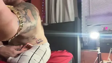 BearChubby300 webcam model stream image