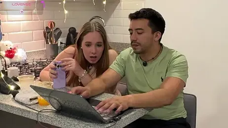 Sofii_n_Diego webcam stripchat model stream image