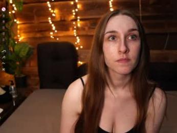 hotfrecklesgirl webcam model stream image