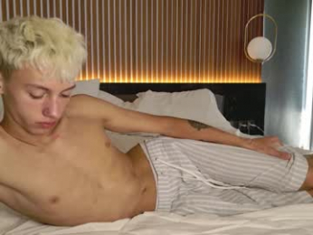 leonlure webcam model stream image