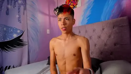 MaxiWildd webcam model stream image