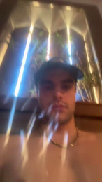 luchino220 webcam model stream image