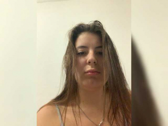 MiraCastellon webcam model stream image