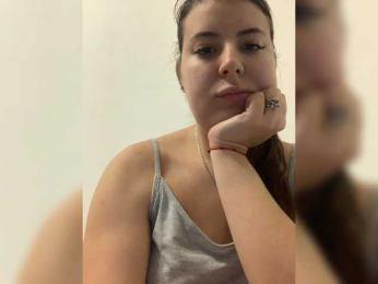 MiraCastellon webcam model stream image