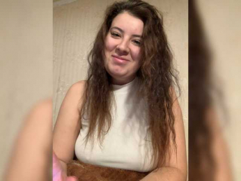 MiraCastellon webcam model stream image