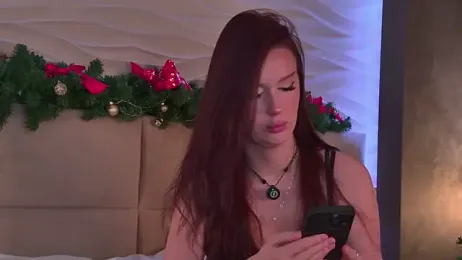 DianaGlow webcam model stream image