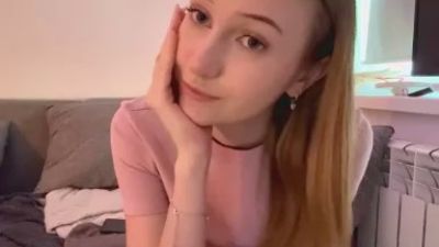 ReathaDavel webcam model stream image