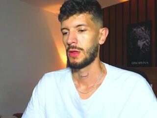 Maxx Cooper webcam flirt4free model stream image