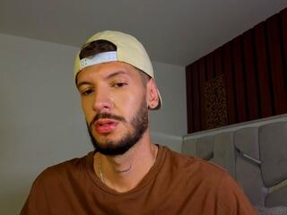 Maxx Cooper webcam flirt4free model stream image